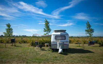 Peut-on légalement mettre une caravane sur un terrain agricole ?